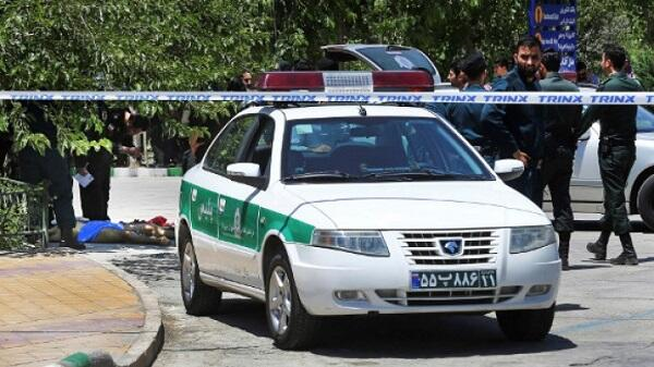 Tehranda atışma: 3 polis öldürüldü